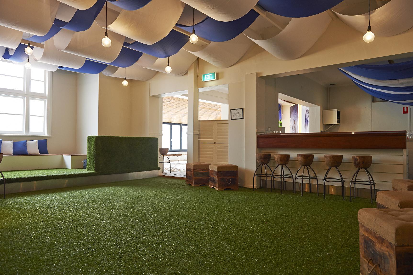 Peroni Prive was designed to be a reflection of Cottesloe Beach. Featuring sand, timber walkways and grass, it is the ideal space for cocktail parties seeking a casual and quirky setting.